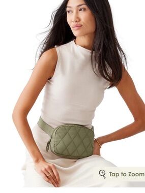 Vera Bradley Essential Belt Bag in Olive Green